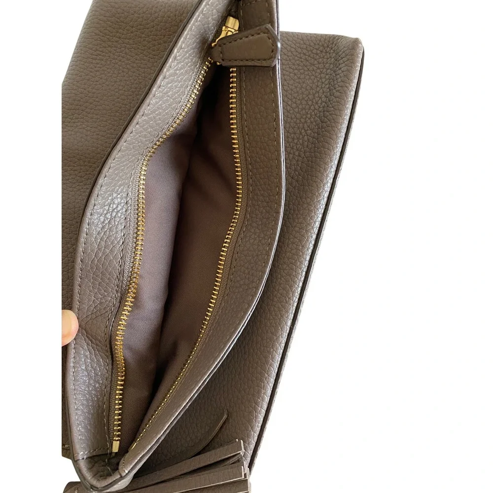 Tory Burch‎ McGraw Foldover Leather Crossbody Bag Gray Taupe